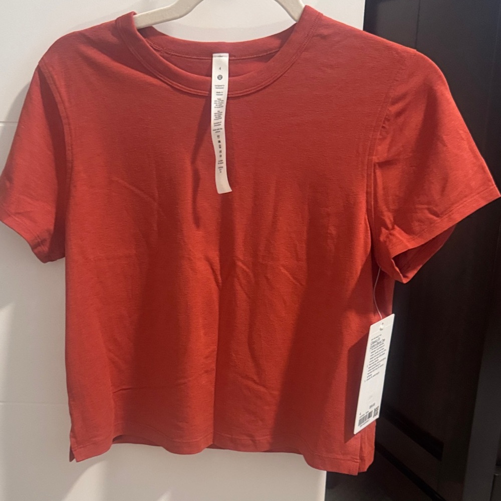 lululemon athletica classic fit cotton blend Tee